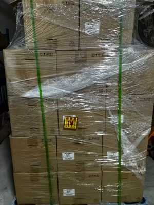 Bom preço. Display LCD de 15,4 polegadas para automóveis com 1920*1200 pixels e 800 cd/m2 de alto brilho para uso externo on-line